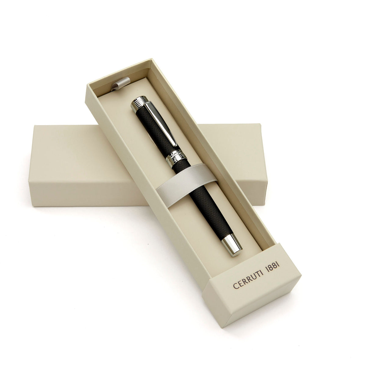 Zoom Diamond Black Fountain Pen | NST4762A