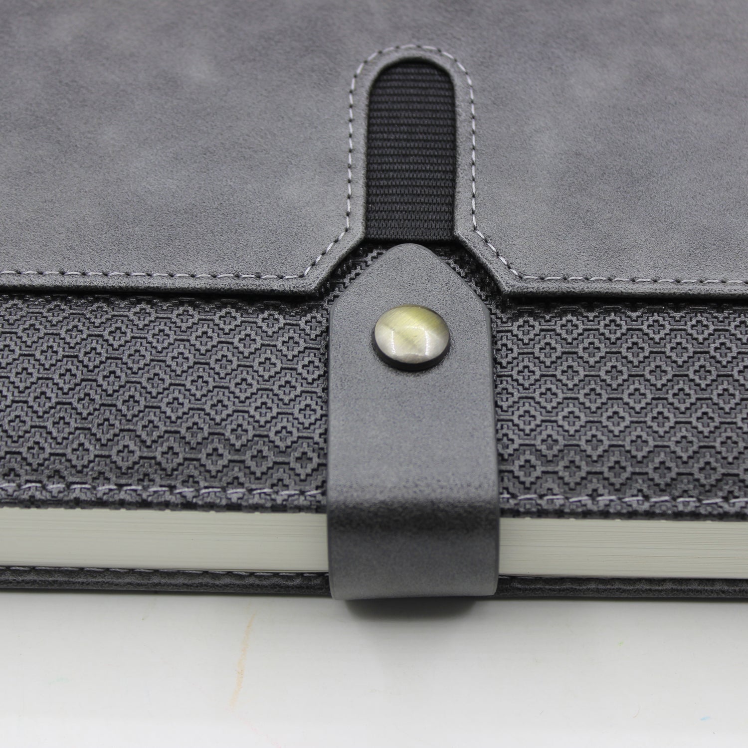 SNAP – A5 DATED DIARY 2026